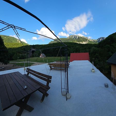 Ekoo Katun Jezerca Villa Vuthaj Buitenkant foto
