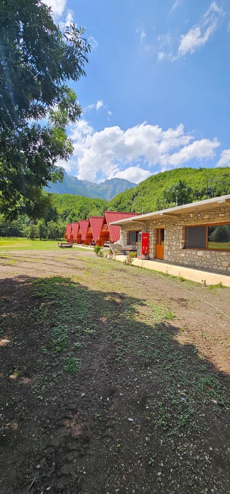 Ekoo Katun Jezerca Villa Vuthaj Buitenkant foto
