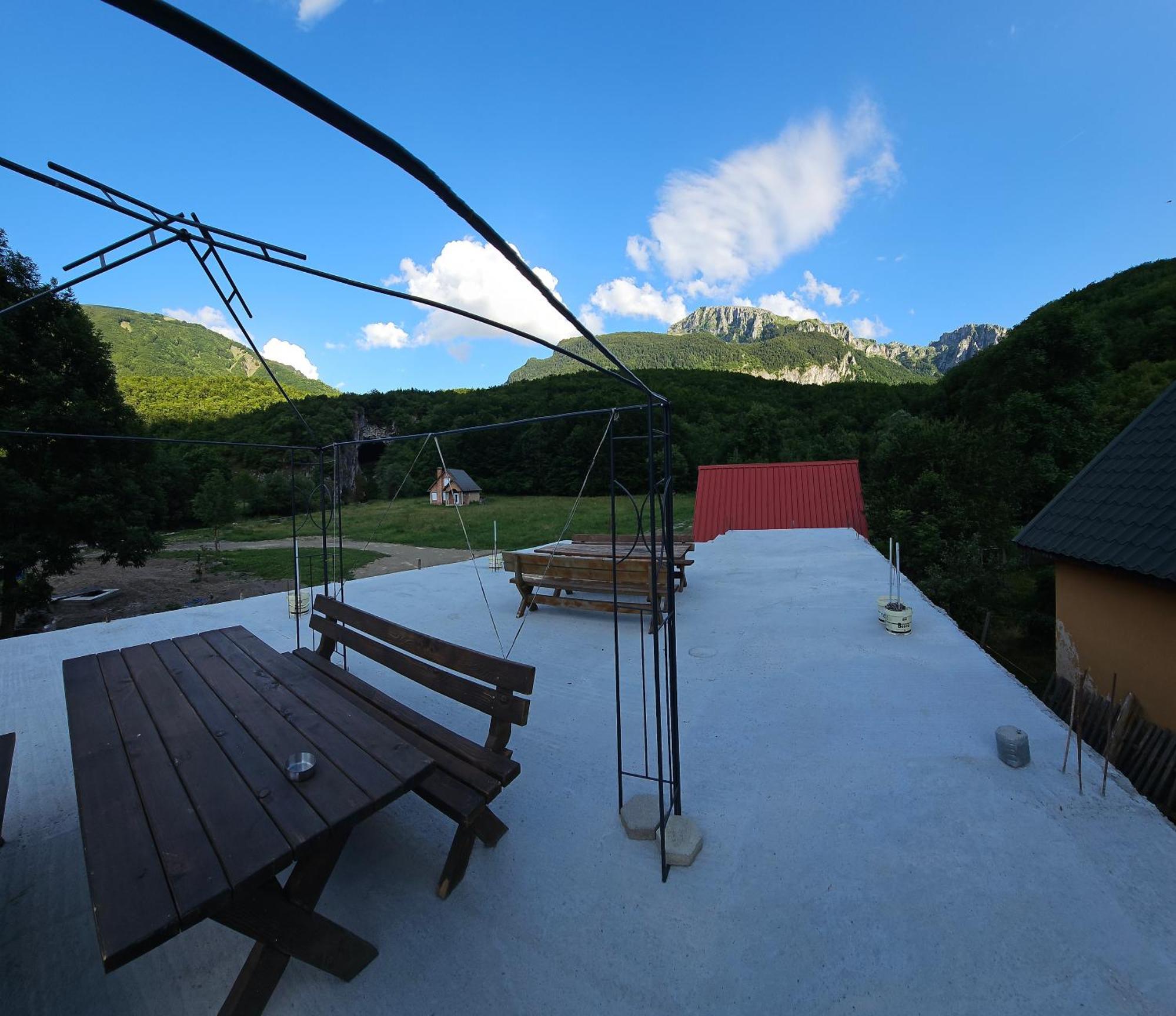 Ekoo Katun Jezerca Villa Vuthaj Buitenkant foto