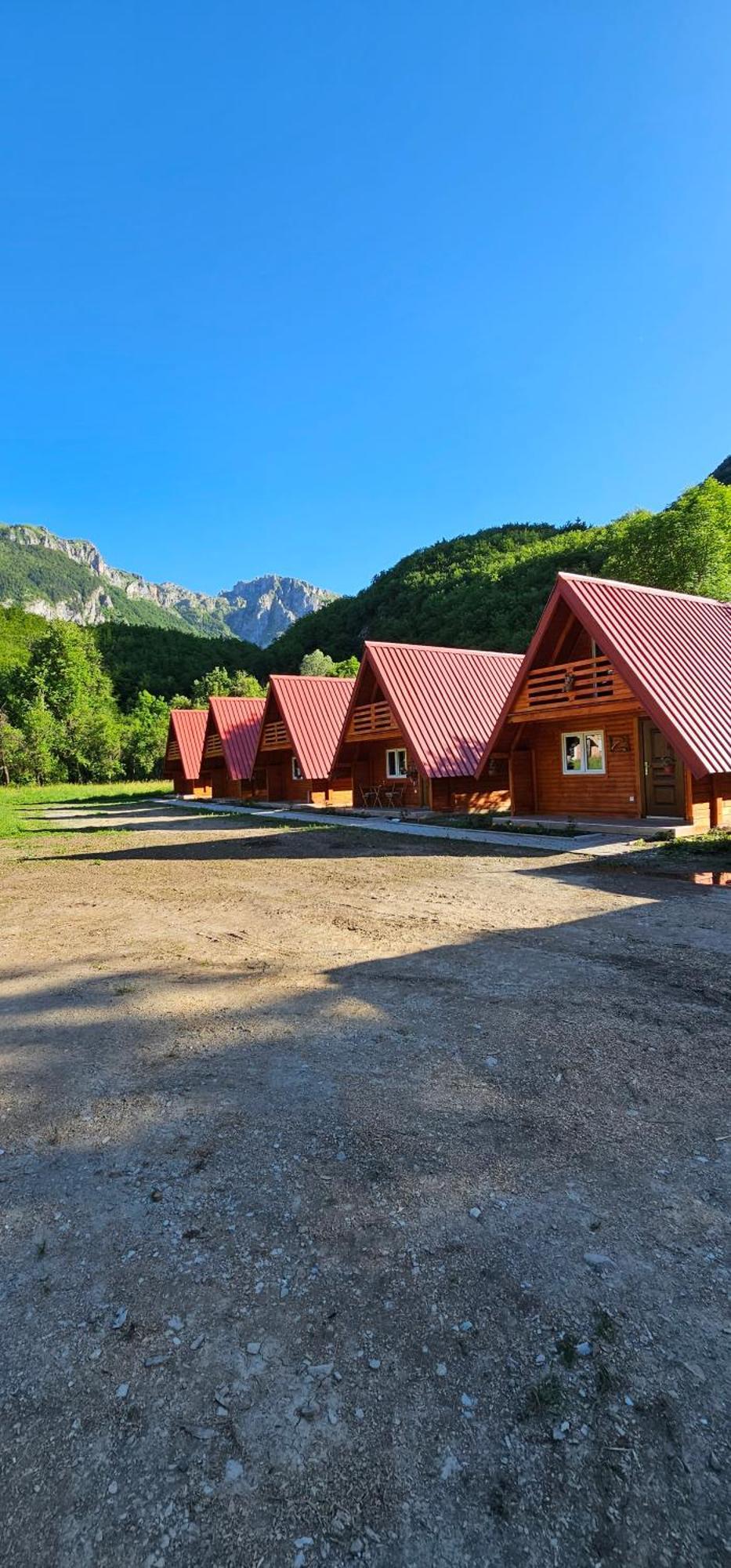 Ekoo Katun Jezerca Villa Vuthaj Buitenkant foto